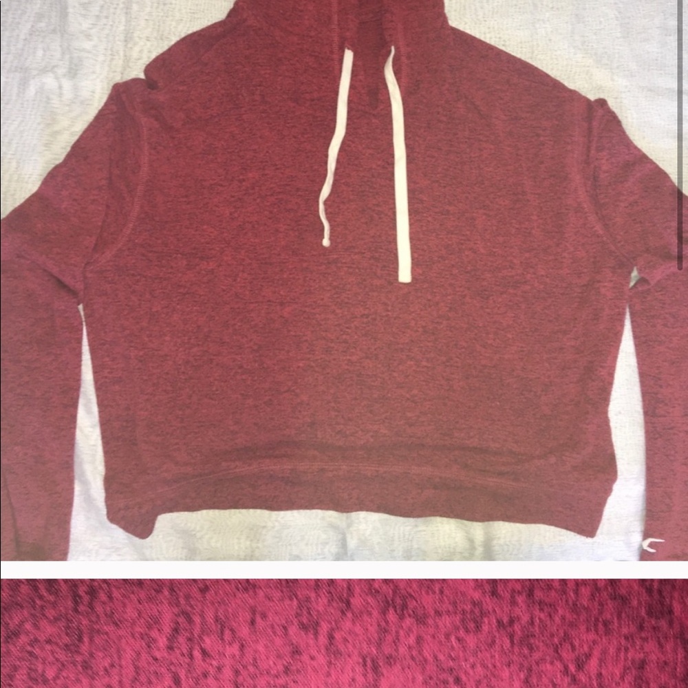 Hollister sweater